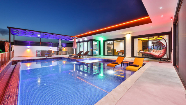 VKV5825 Villa Kalkan