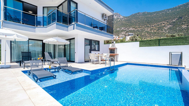 VKV7667 Villa Kalkan