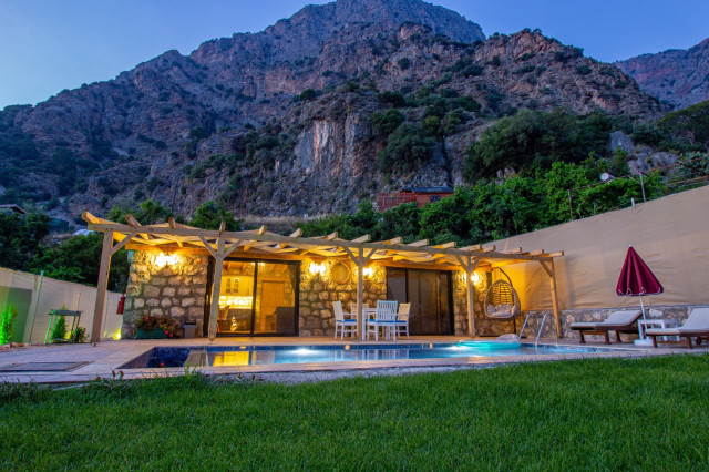 VKV5767 Villa Kalkan