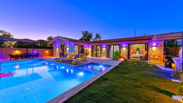 VKV1696 Villa Kalkan