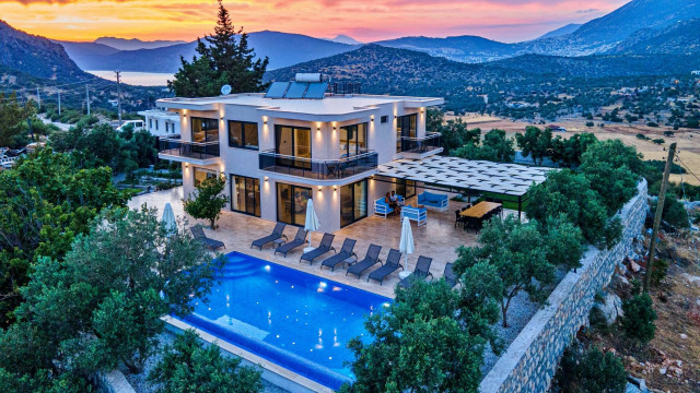 BVK8537 Balayı Villası