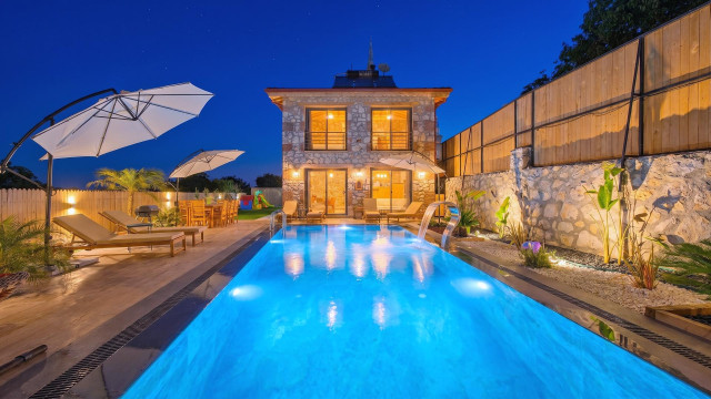 VKV5282 Villa Kalkan