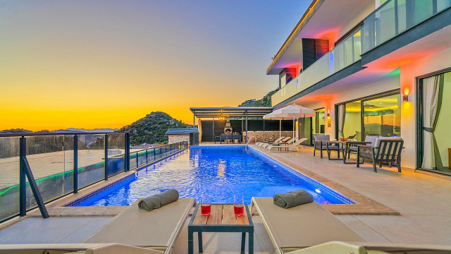 VKV1296 Villa Kalkan