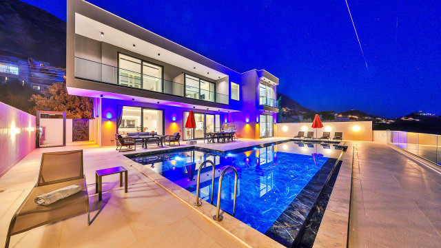 VKV7053 Villa Kalkan