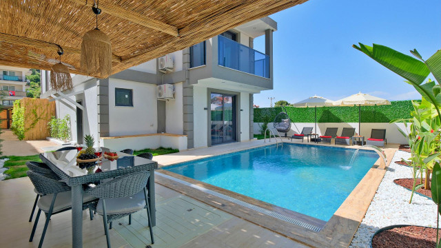 BVK7376 Balayı Villası