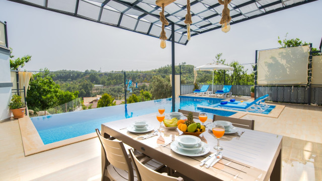 BVK8421 Balayı Villası