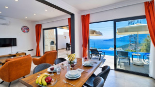 VKV5686 Villa Kalkan