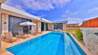 VKV5563 Villa Kalkan