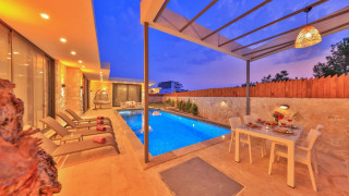 VKV5563 Villa Kalkan