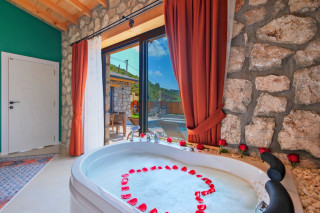 VKV8678 Villa Kalkan