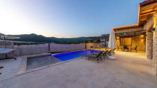 VKV5037 Villa Kalkan