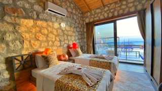 VKV5863 Villa Kalkan