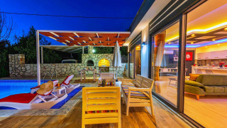 VKV4210 Villa Kalkan