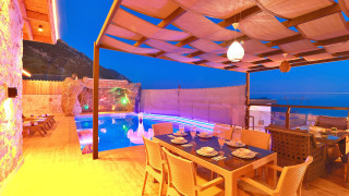 VKV5567 Villa Kalkan