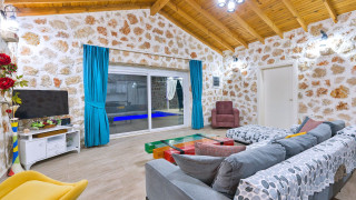 VKV6967 Villa Kalkan
