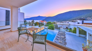 VKV5271 Villa Kalkan