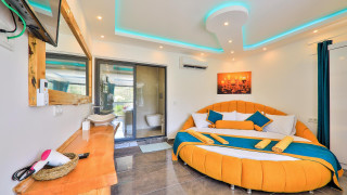 VKV5353 Villa Kalkan