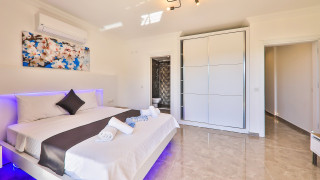 VKV5383 Villa Kalkan