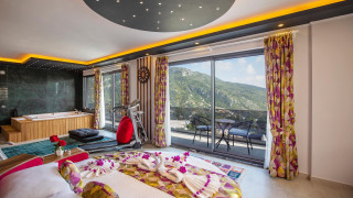 VKV6185 Villa Kalkan